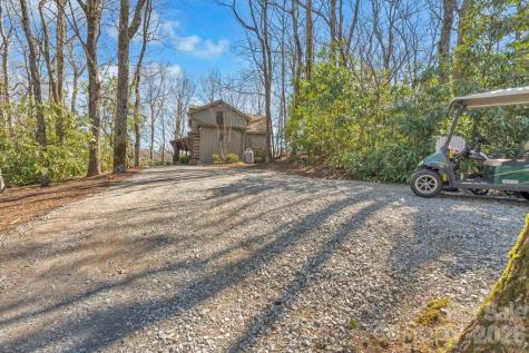 572 Skyland View Drive Blowing Rock NC 28605