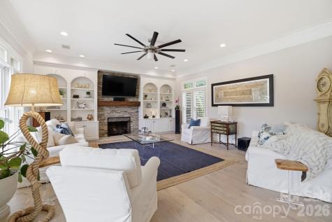 12503 Three Lakes Drive Charlotte NC 28277