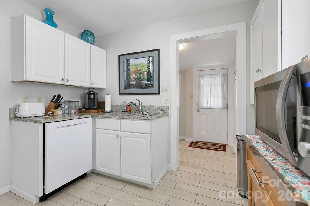 36 S Oaklawn Avenue Brevard NC 28712