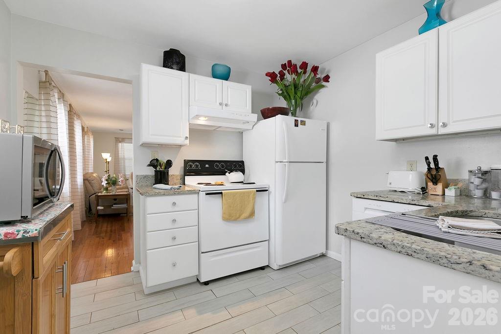 36 S Oaklawn Avenue Brevard NC 28712