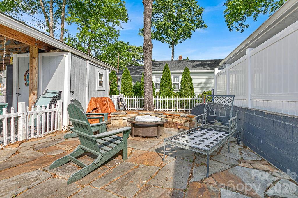 36 S Oaklawn Avenue Brevard NC 28712
