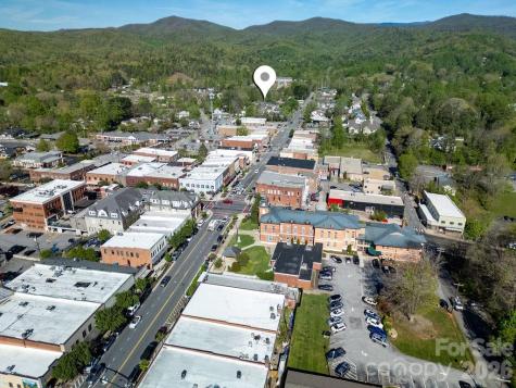 36 S Oaklawn Avenue Brevard NC 28712