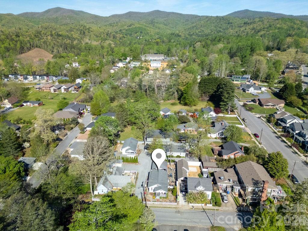 36 S Oaklawn Avenue Brevard NC 28712