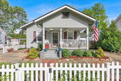 36 S Oaklawn Avenue Brevard NC 28712