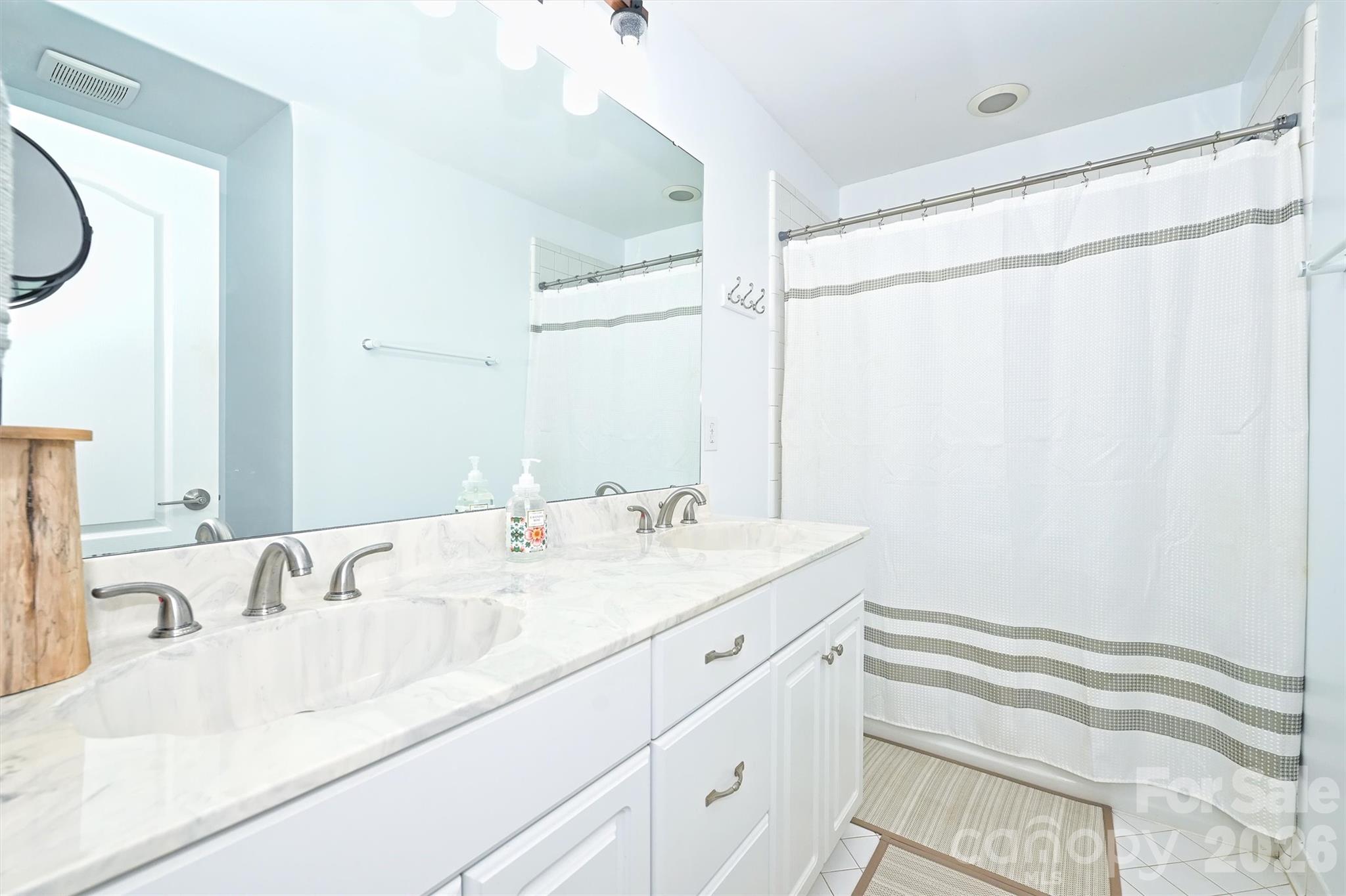 7133 Cobblecreek Drive Matthews NC 28104