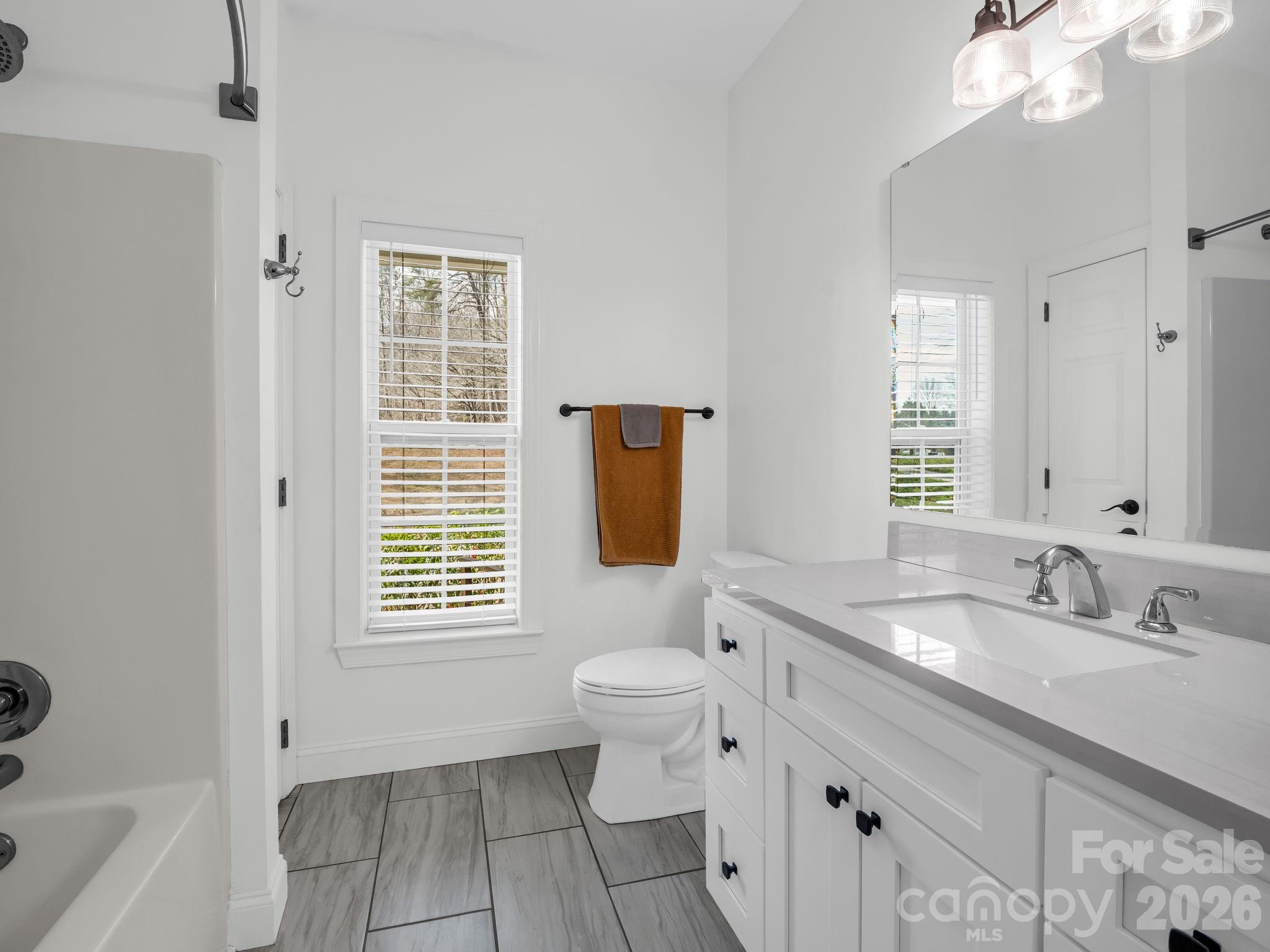 19 Lynnbrook Way Columbus NC 28722