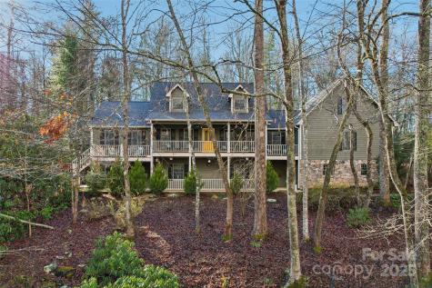 5 Cobble Hill Road Fairview NC 28730