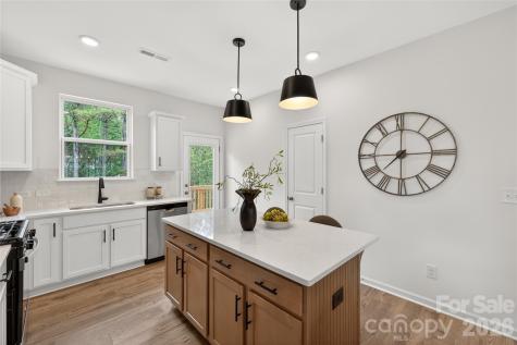 10345 Lakeshore Drive Lancaster SC 29720