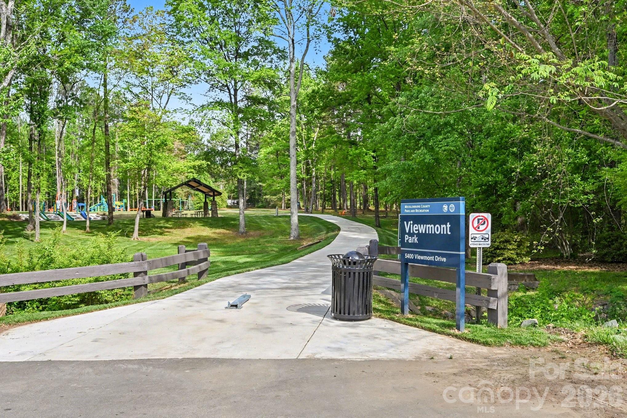 5508 Viewmont Drive Charlotte NC 28215