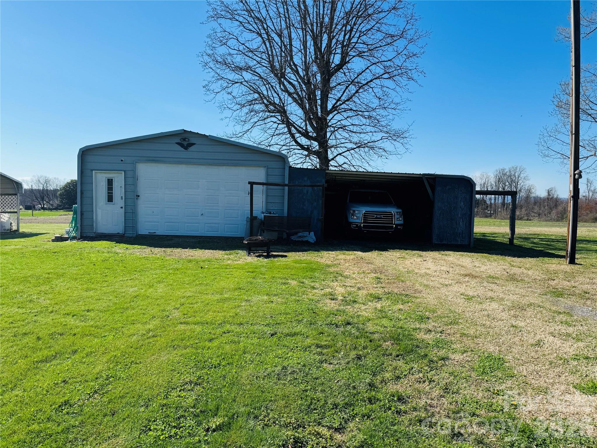 824 Baxter Road Cherryville NC 28021
