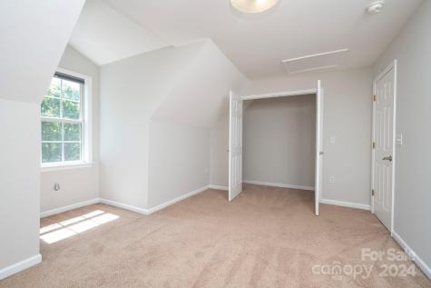 20 Lauren Lane Candler NC 28715