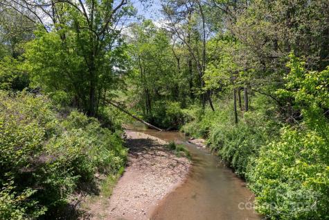 20 Lauren Lane Candler NC 28715