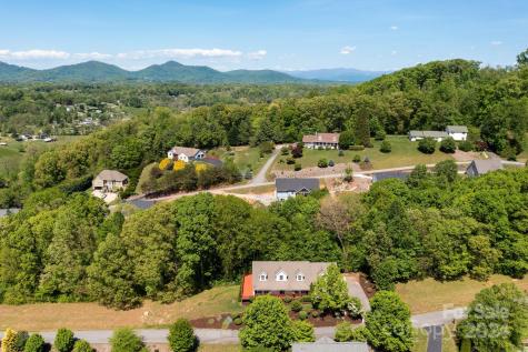 20 Lauren Lane Candler NC 28715