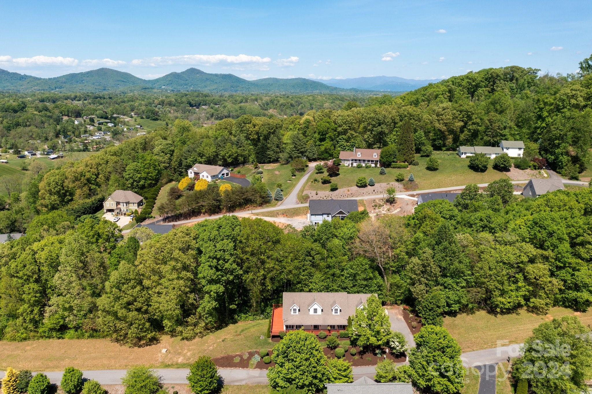 20 Lauren Lane Candler NC 28715