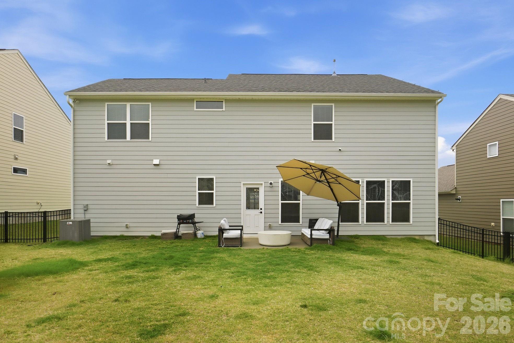 11016 Larkslea Lane Charlotte NC 28278