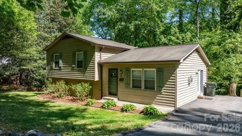 216 Davis Drive Morganton NC 28655