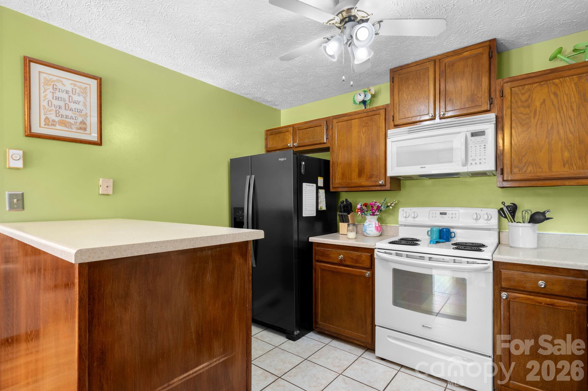 216 Davis Drive Morganton NC 28655