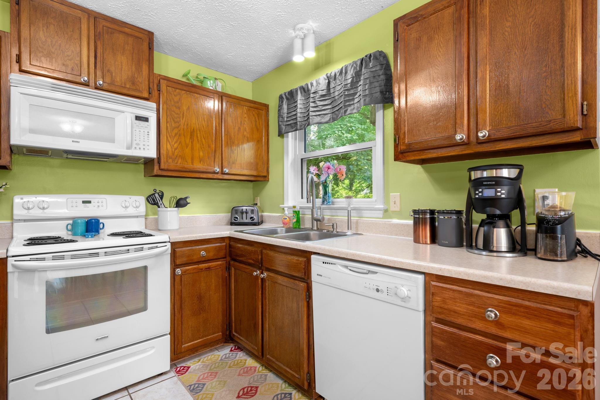 216 Davis Drive Morganton NC 28655