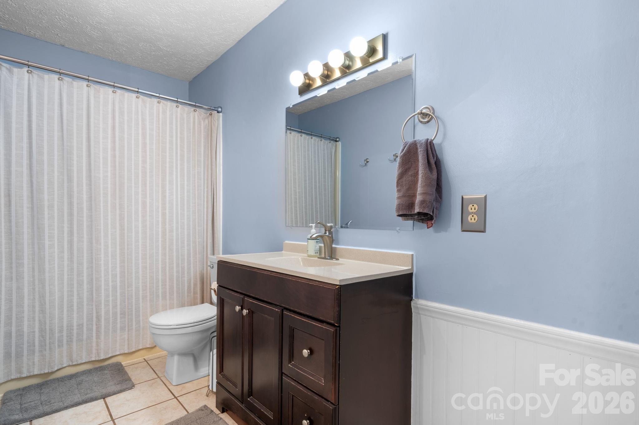 216 Davis Drive Morganton NC 28655