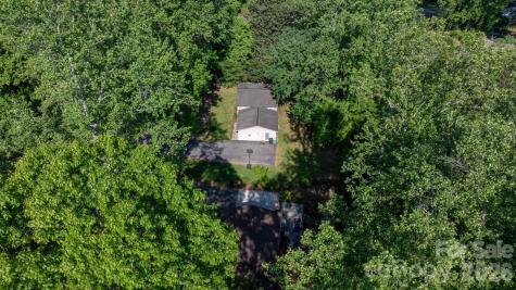 216 Davis Drive Morganton NC 28655