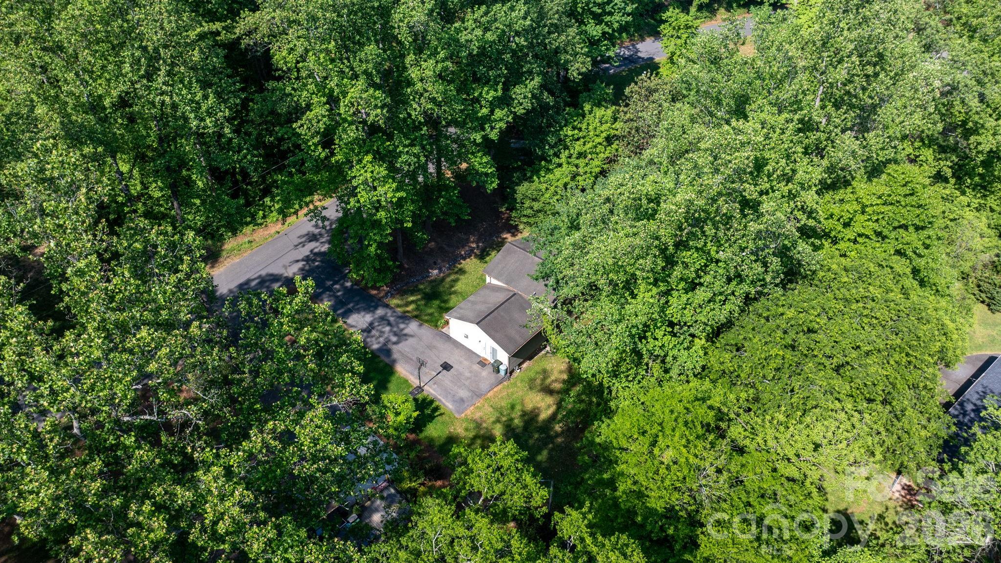 216 Davis Drive Morganton NC 28655