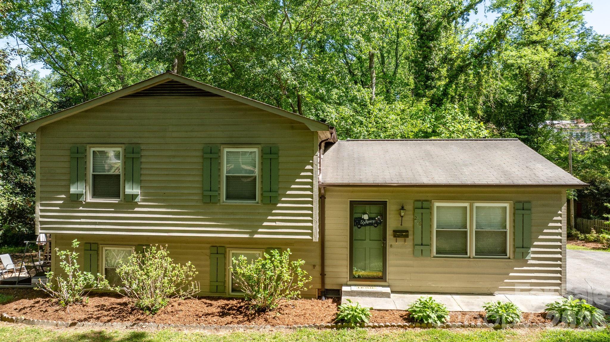 216 Davis Drive Morganton NC 28655
