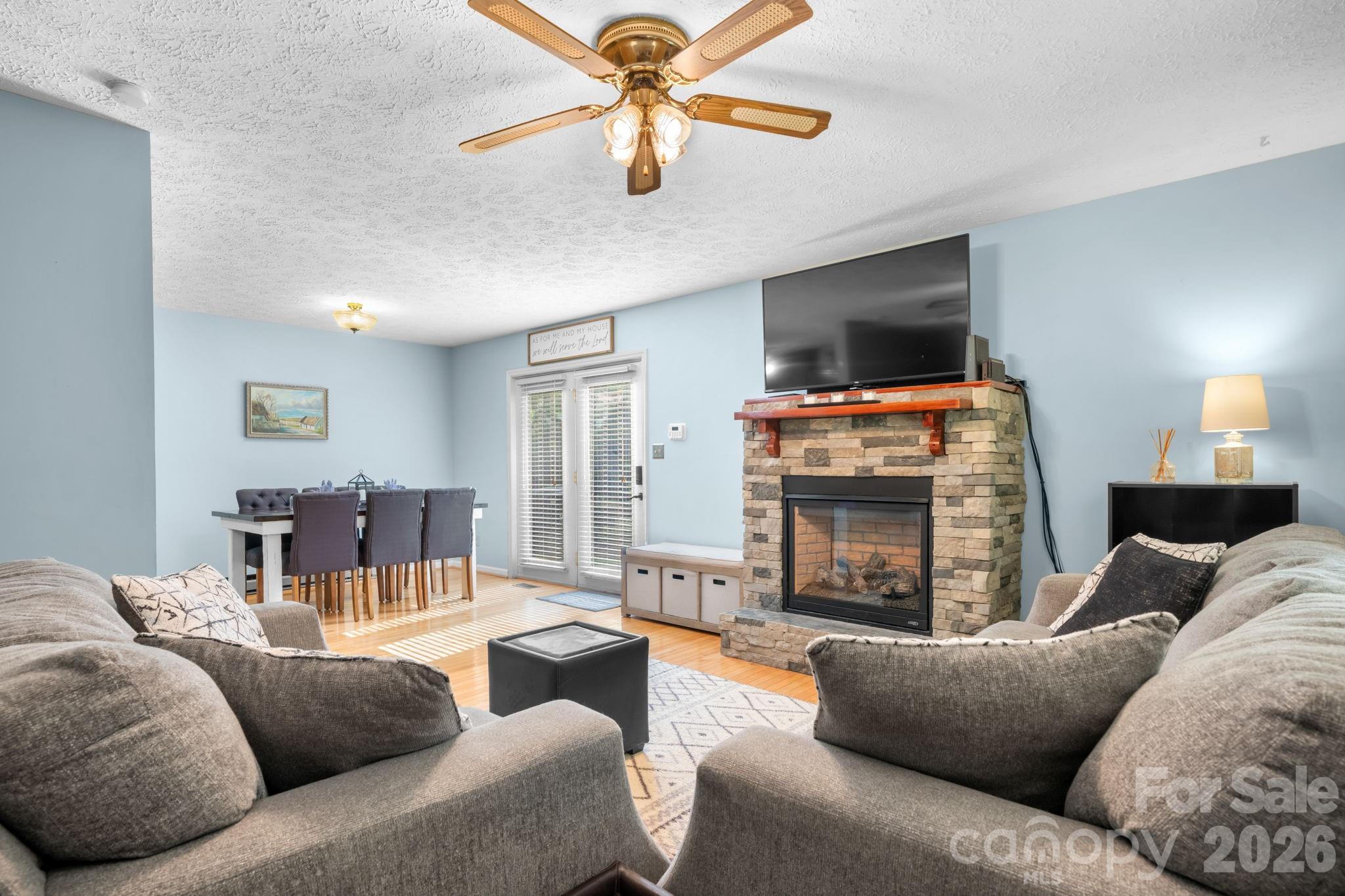 216 Davis Drive Morganton NC 28655