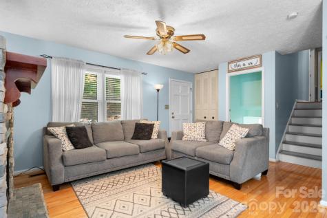 216 Davis Drive Morganton NC 28655