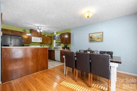 216 Davis Drive Morganton NC 28655