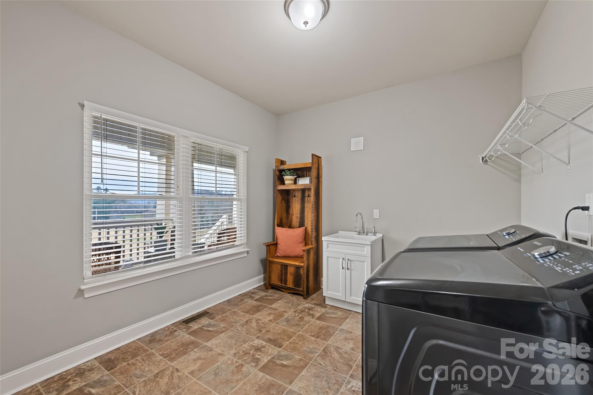 343 Rocky Lane Road Clyde NC 28721