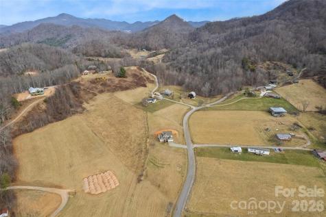 343 Rocky Lane Road Clyde NC 28721