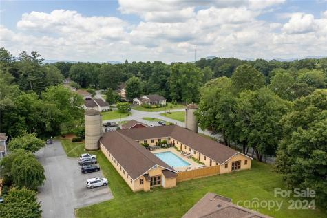 45 Farm Lane Mills River NC 28759