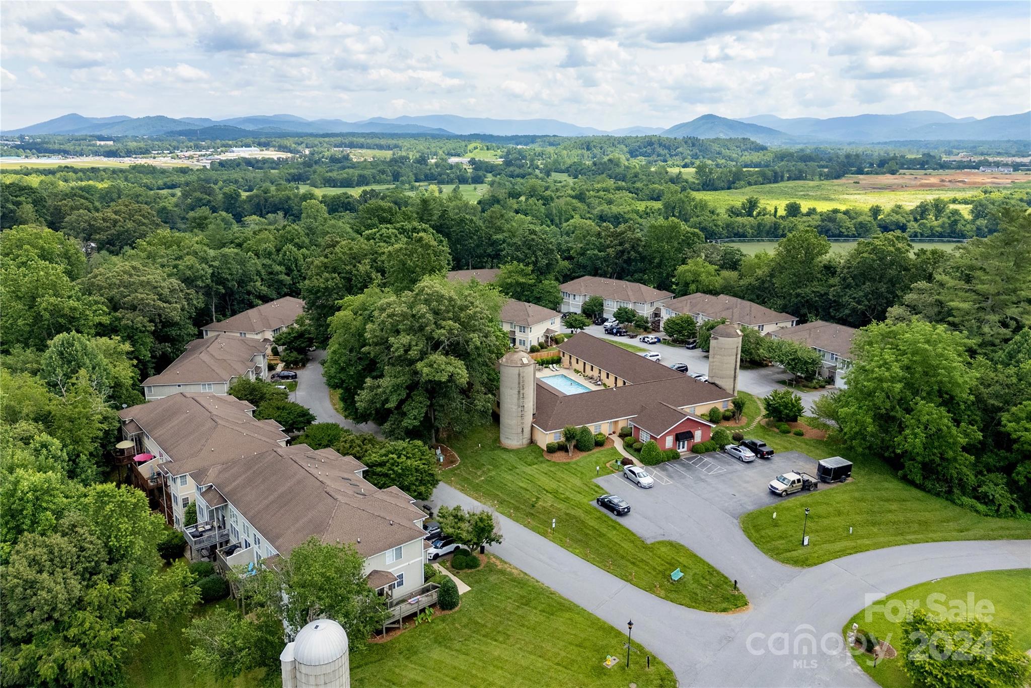 45 Farm Lane Mills River NC 28759