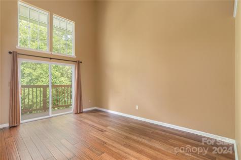 45 Farm Lane Mills River NC 28759