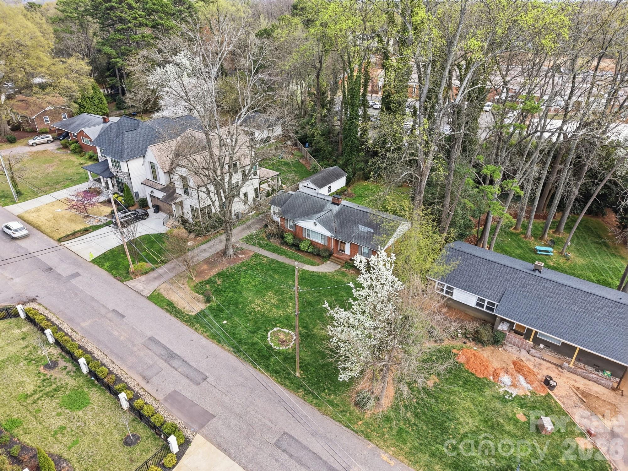 616 Bertonley Avenue Charlotte NC 28211