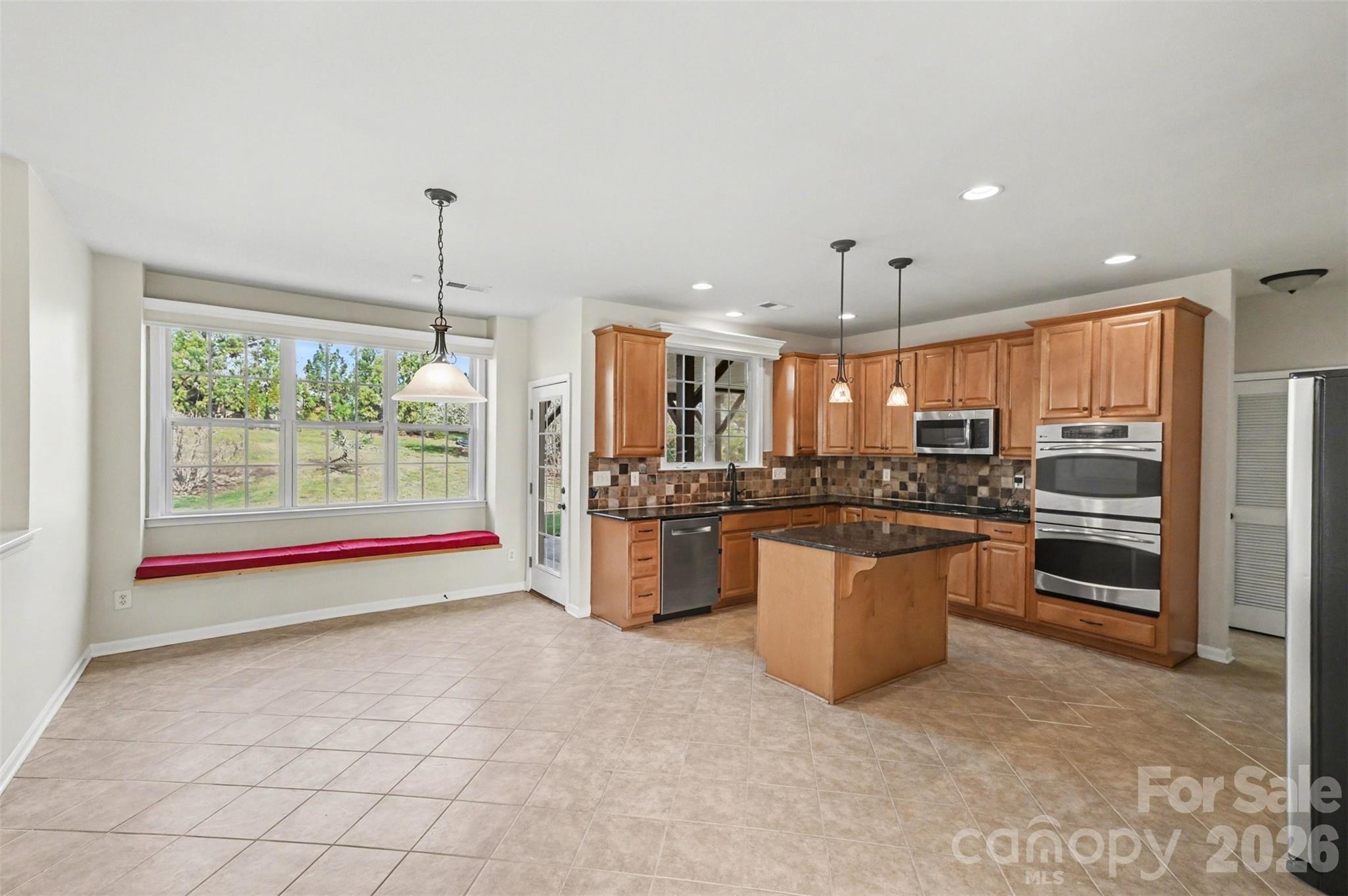 7512 Chasewater Drive Harrisburg NC 28075