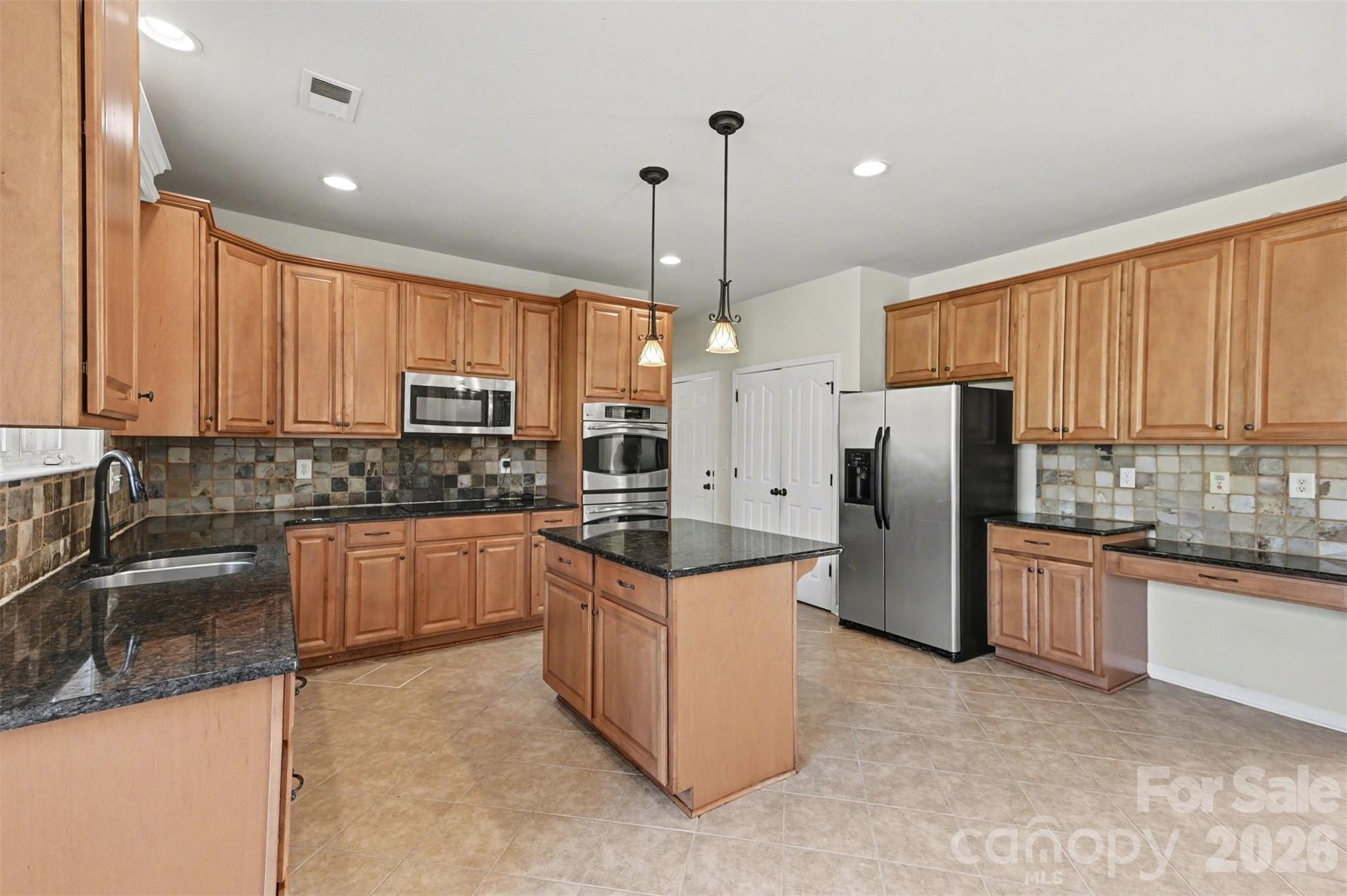 7512 Chasewater Drive Harrisburg NC 28075