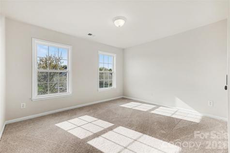 7512 Chasewater Drive Harrisburg NC 28075