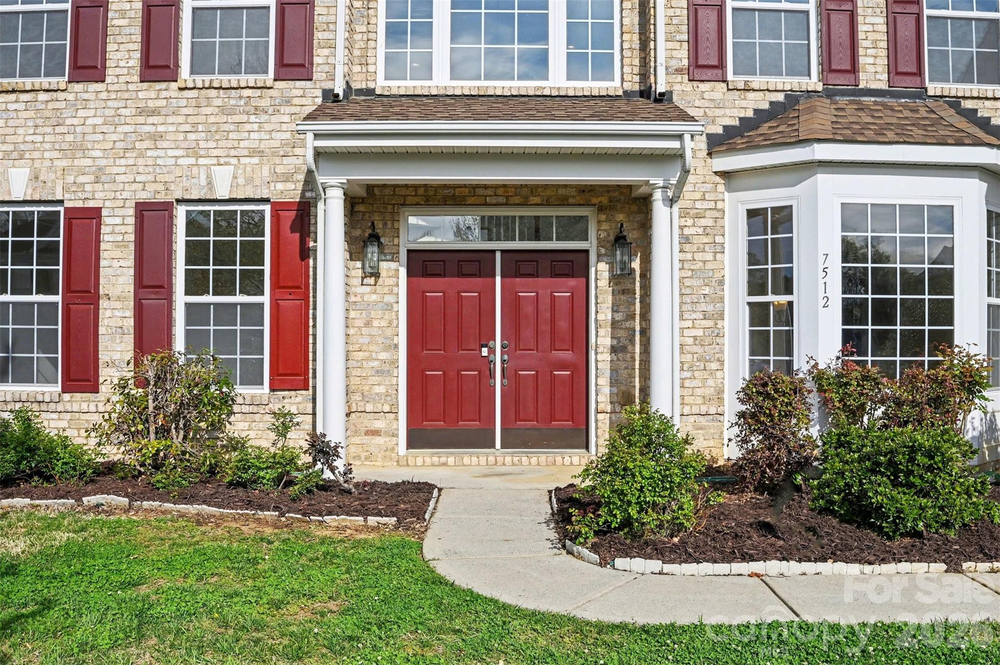 7512 Chasewater Drive Harrisburg NC 28075