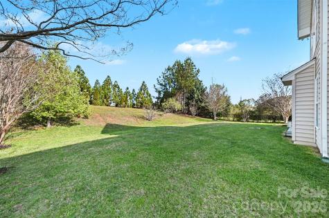 7512 Chasewater Drive Harrisburg NC 28075