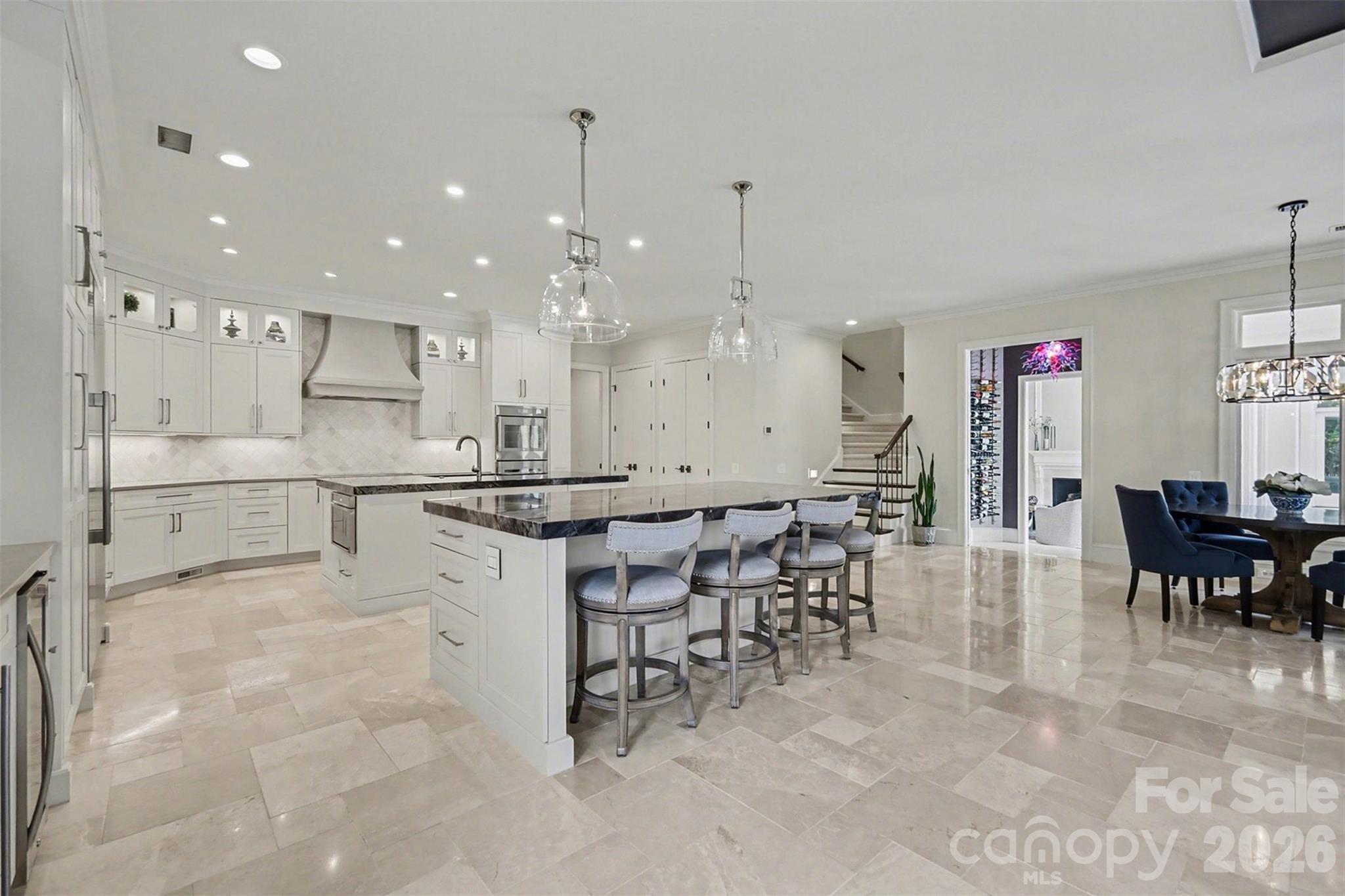 7225 Governors Row Charlotte NC 28277