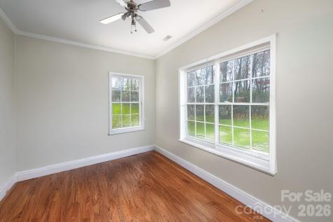 230 Graystone Drive Burnsville NC 28714