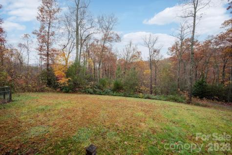 230 Graystone Drive Burnsville NC 28714