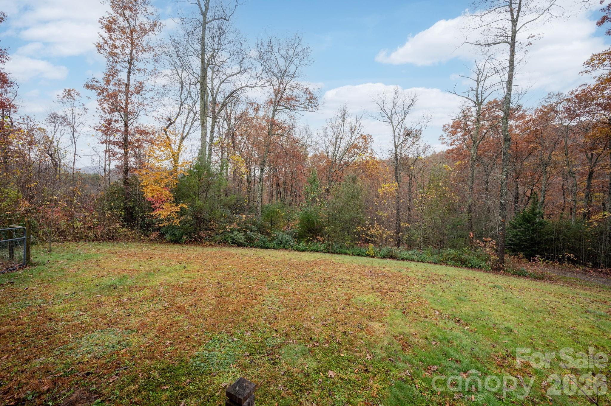 230 Graystone Drive Burnsville NC 28714