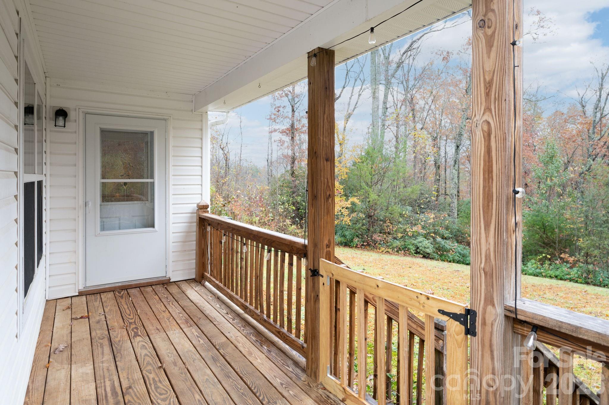 230 Graystone Drive Burnsville NC 28714