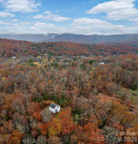 230 Graystone Drive Burnsville NC 28714