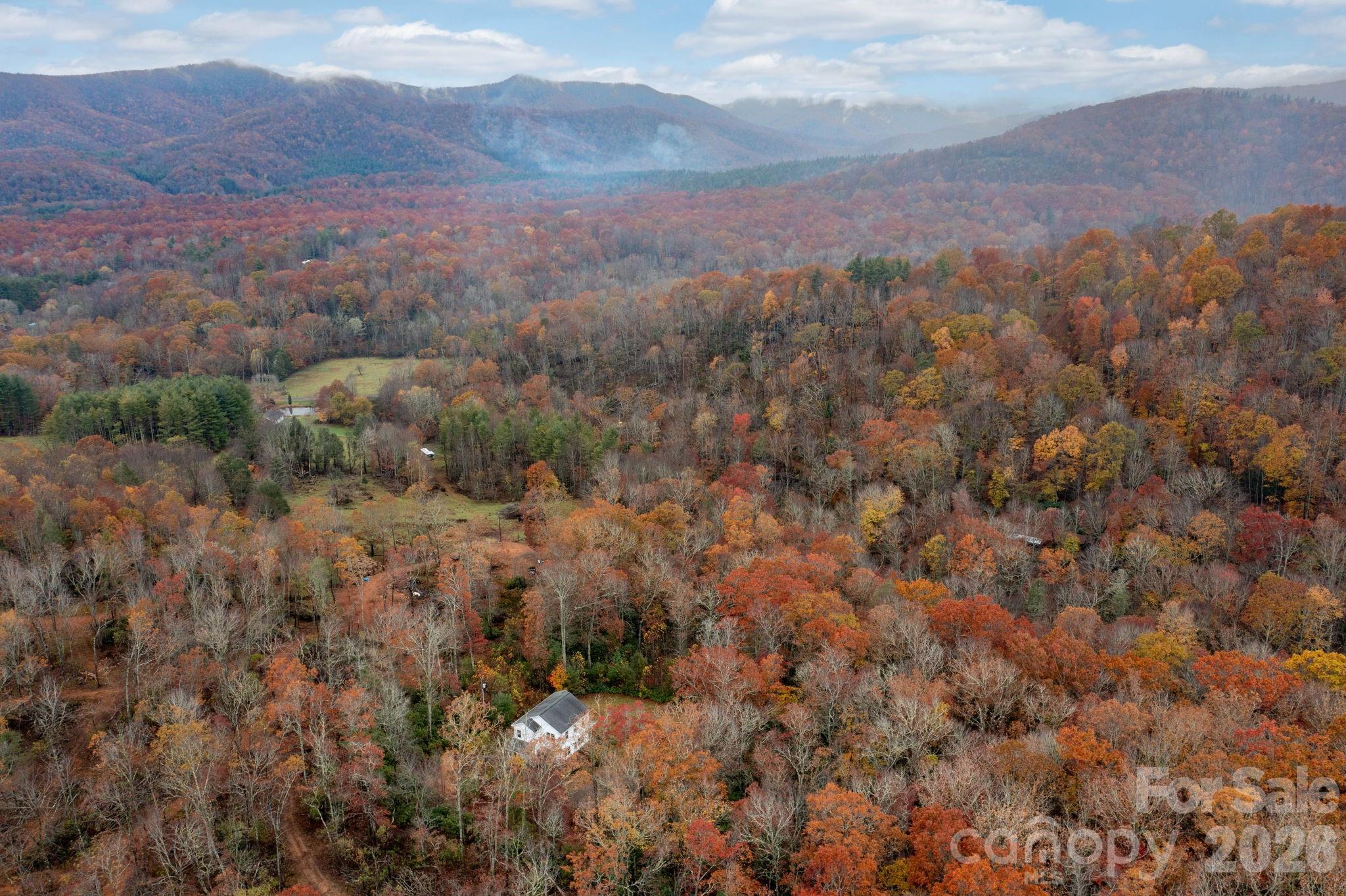 230 Graystone Drive Burnsville NC 28714