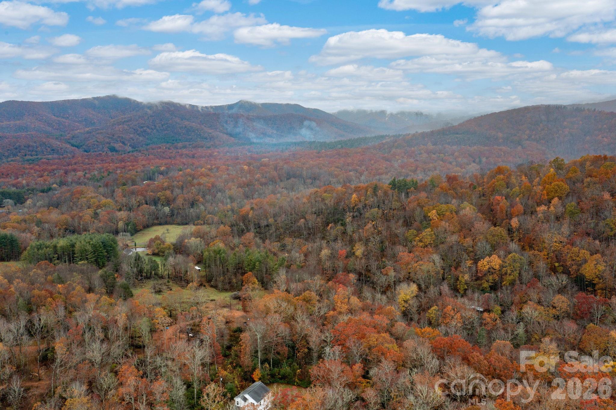 230 Graystone Drive Burnsville NC 28714
