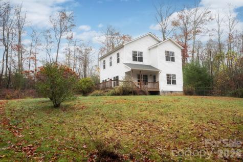 230 Graystone Drive Burnsville NC 28714