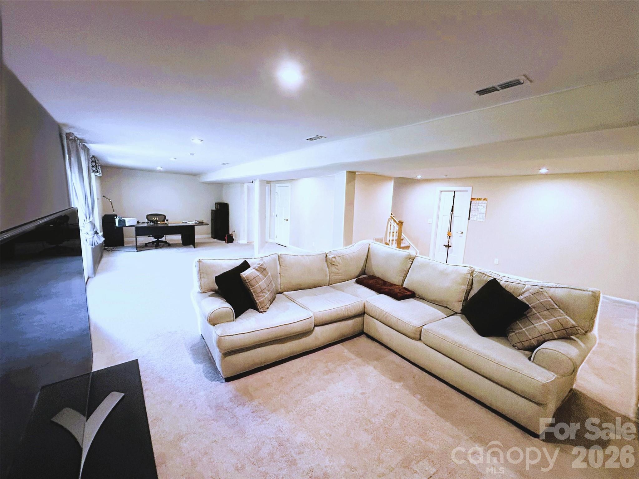 7708 W Berkeley Road Denver NC 28037